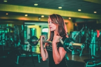 Vrouwen ontdekken creatine en de wetenschap geeft ze gelijk