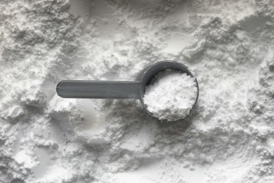 Waarom steeds meer vrouwen creatine slikken