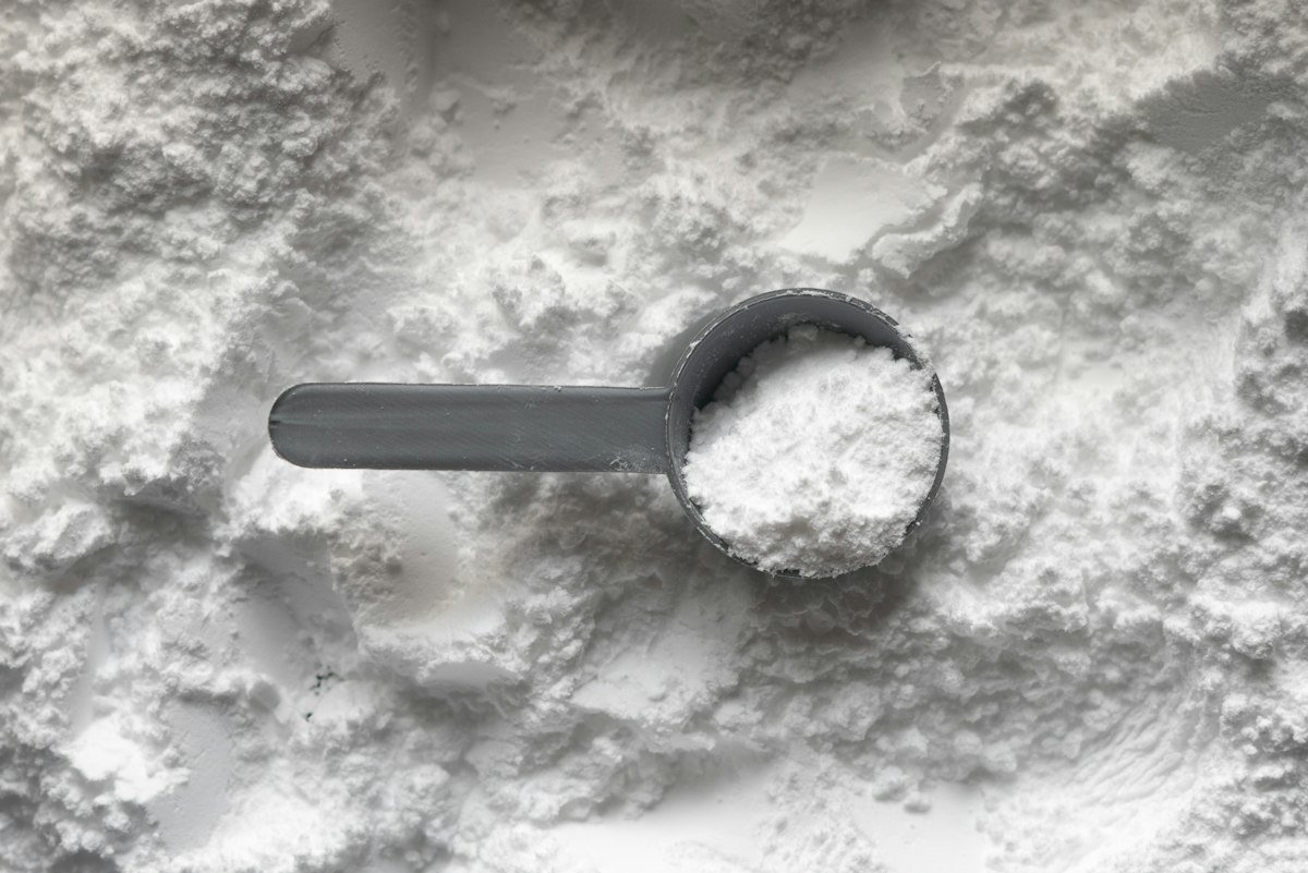 Waarom steeds meer vrouwen creatine slikken